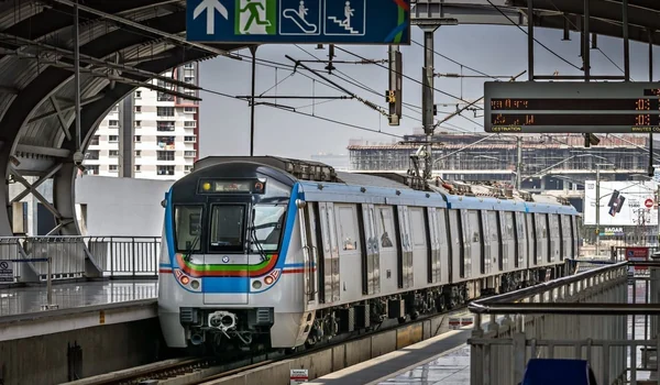 Featured Image of Metro Connectivity